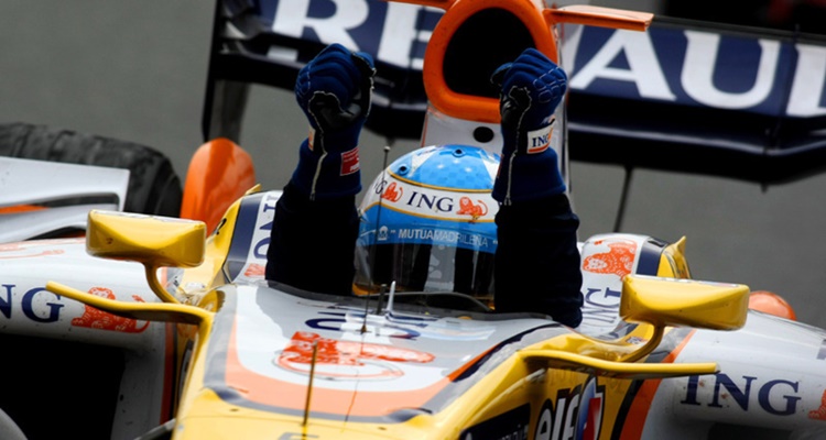 Fernando Alonso, Renault, victoria 2008