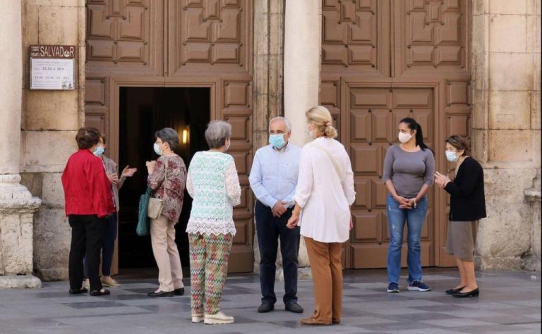 Deniegan las  medidas que limitan aforo en actos religiosos