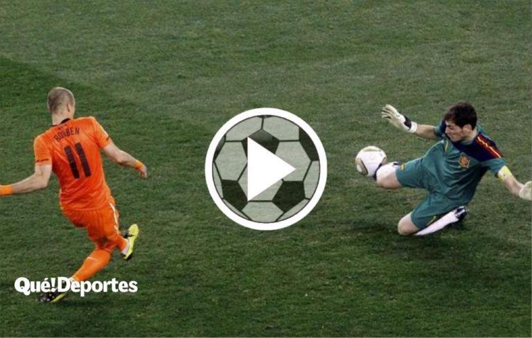 La parada de Iker Casillas a Arjen Robben que lo convirtió en inmortal