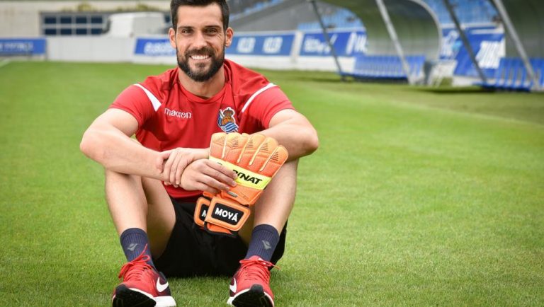 La Real Sociedad necesita a Moyá. No inician sin él