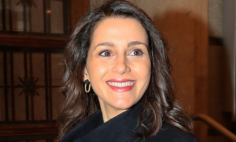 Arrimadas pide al constitucionalismo catalán reaccionar ante un 