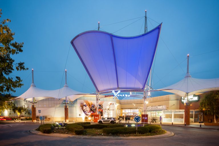 Intu inicia la venta de su participación del 50% en el centro comercial Xanadú de Madrid