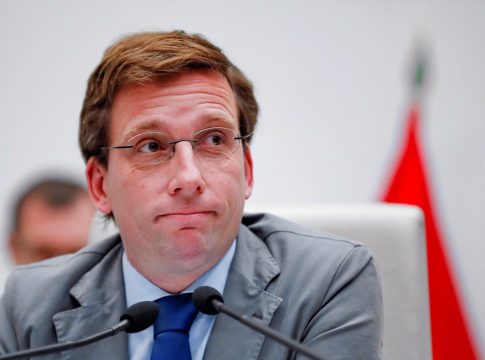 jose-martinez-almeida-1563191020425