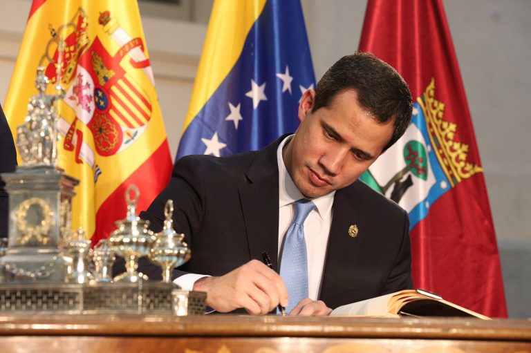La 'embajada' de Guaidó en España agradece a PSOE, PP, Vox, Cs y PNV el 