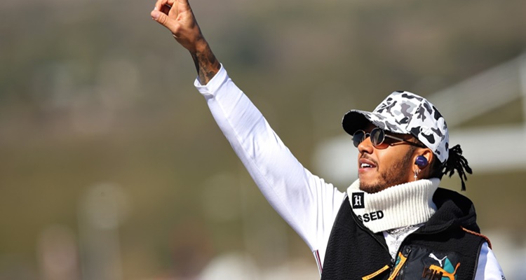 Hamilton, sin pelos en la lengua: el racismo y otros 'zascas'