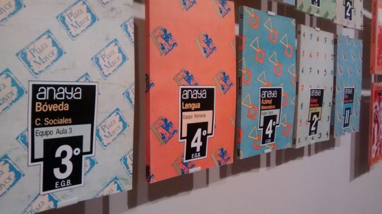 El libro de Lecturas y comentarios de Anaya y otros que nos recuerdan que odiábamos la clase de lengua