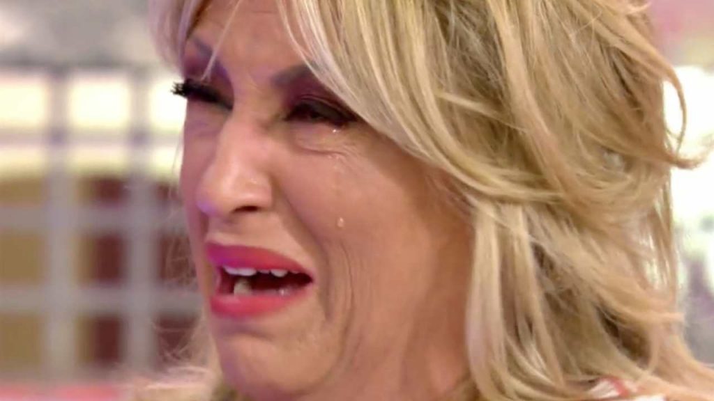 Las veces que Lydia Lozano ha estado a punto de darle la 'patada' a Sálvame