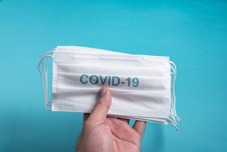 El Congreso aconseja a los diputados el uso de la mascarilla en el hemiciclo