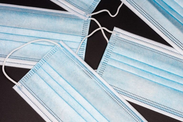 Extremadura notifica 152 positivos por Covid-19 y declara siete brotes