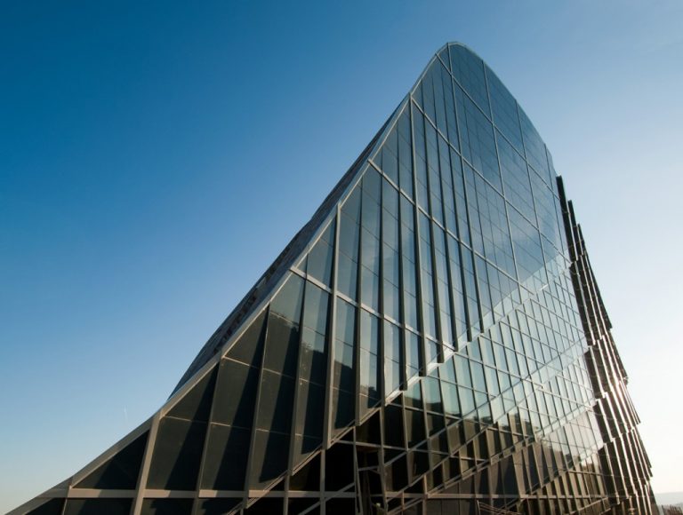 El Museo Centro Gaiás comienza a recibir las 300 piezas de la exposición