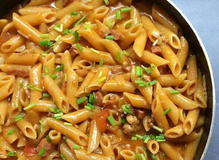 Cómo hacer una ensalada de pasta que te haga repetir