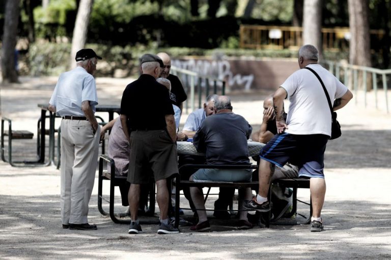 Hacienda puede embargarte la pensión si te encuentras en estas situaciones