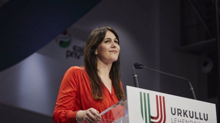 PNV tiende la mano a Bildu para lograr 