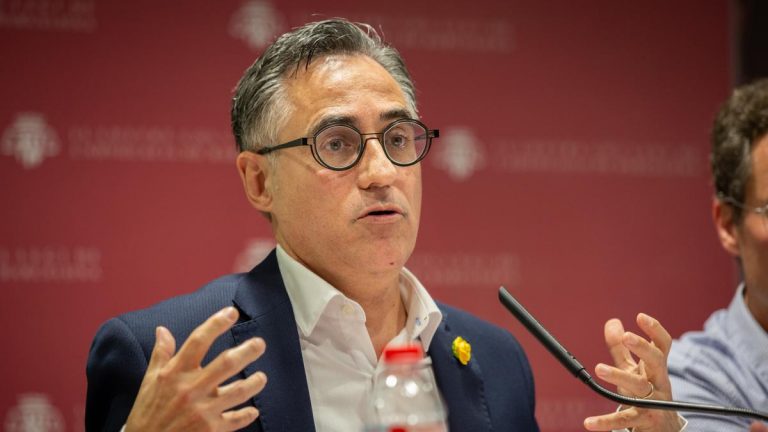 El turismo de Cataluña debe ser lo primero en ser rescatado dice Tremosa