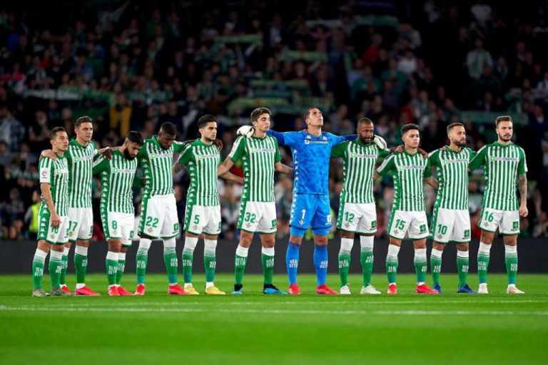 El Betis doblega al Valladolid y el Cádiz se estrena en Primera