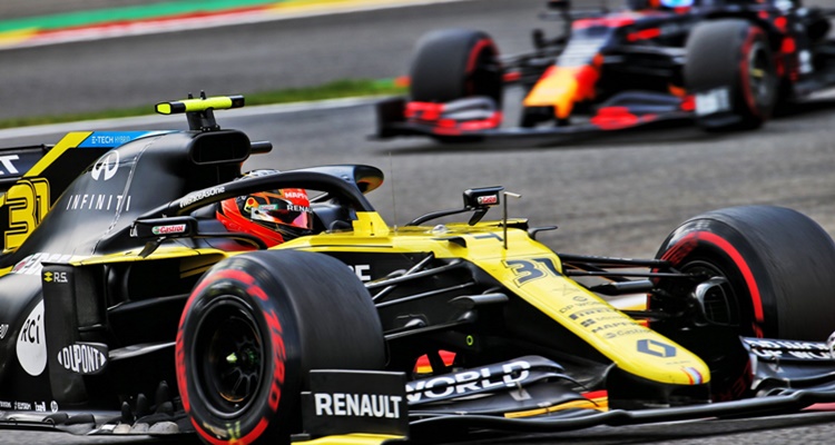 Fernando Alonso Renault baja carga