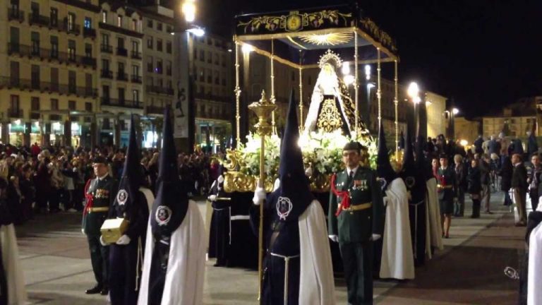 Las cofradías andaluzas encaran la Semana Santa con 