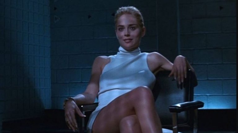 28 años del cruce de piernas de Sharon Stone. Repasamos esta y otras escenas tórridas del cine