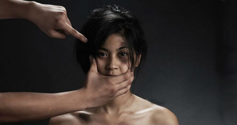 Murcia destaca ante el Senado el dispositivo de acogida temporal para mujeres víctimas de trata y sus hijos