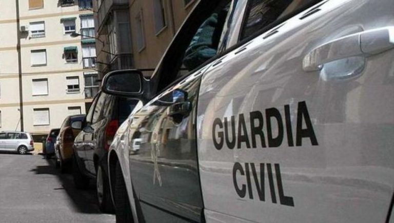 Guardia Civil detiene a dos personas implicadas en un delito de agresión sexual