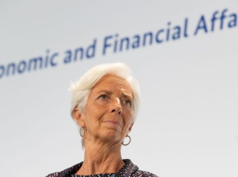 Lagarde asegura que las medidas adoptadas por el BCE impulsarán el PIB 1,3 puntos porcentuales