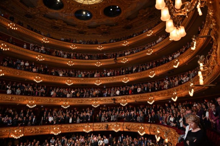 El Liceo de Barcelona abre la temporada de óperas escenificadas con 'Don Giovanni'