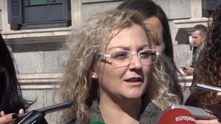 Expresidenta de Infancia Libre: 