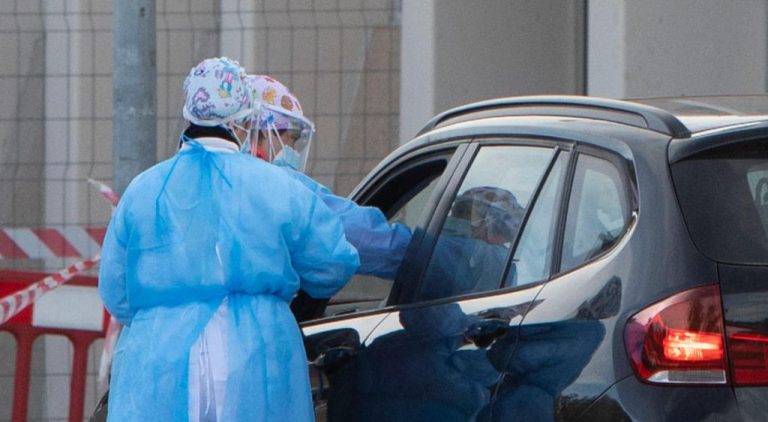 Cinco muertos y 333 nuevos casos en 24 horas en Asturias