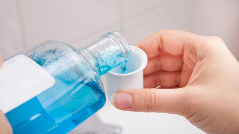 Los enjuagues bucales orales pueden inactivar los coronavirus humanos