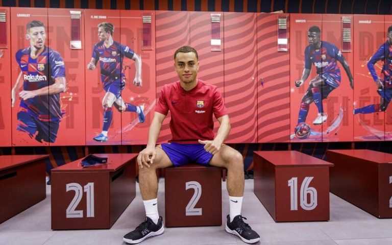 El Barça contrata al lateral derecho Sergiño Dest previo pago de 21 millones