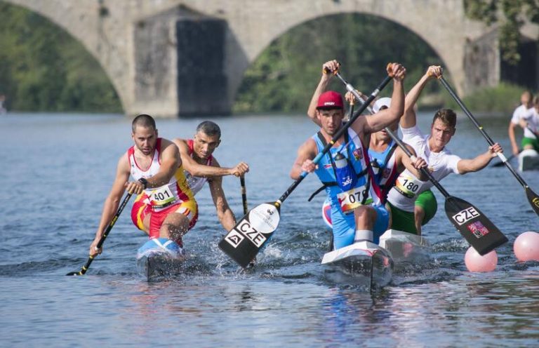 La Federación Española de Piragüismo expedirá el título académico de Entrenador de Aguas Tranquilas