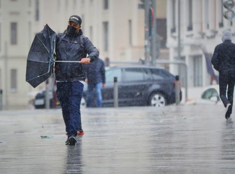 La borrasca 'Álex' se despide, vuelve el tiempo estable y suben las temperaturas La borrasca 'Álex' se despide, vuelve el tiempo estable y suben las temperaturas