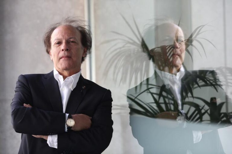 Javier Marías se cuela entre los favoritos de casas de apuestas para el Nobel de Literatura