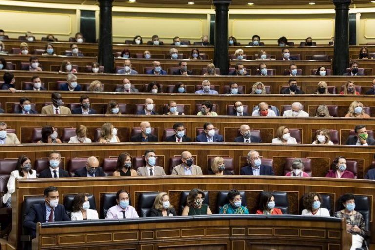 Diputados y senadores ya no pueden aceptar regalos superiores a 150 euros