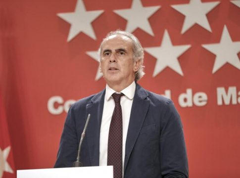 Madrid rechaza las propuestas de Sánchez y busca restringir movilidad en 51 zonas básicas de salud Madrid rechaza las propuestas de Sánchez y busca restringir movilidad en 51 zonas básicas de salud