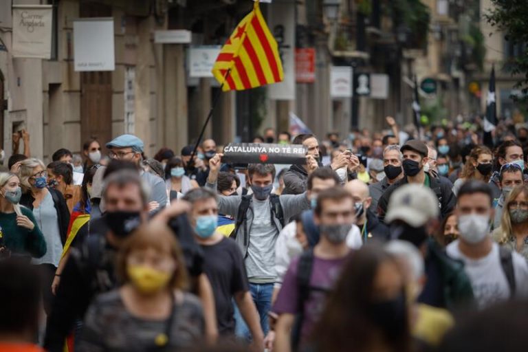 La manifestación en Barcelona contra la visita del Rey reúne a unas 1.500 personas