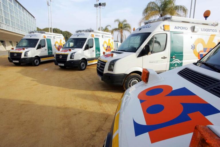 Dos muertos y un herido en un accidente de tráfico en Hinojos (Huelva)