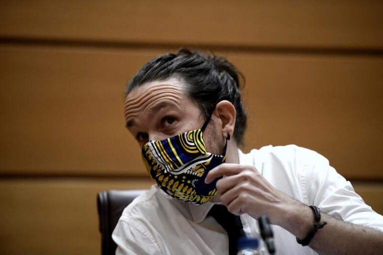 Anticorrupción envía nota a la FGE oponiéndose a una investigación en el TS por 'Dina'