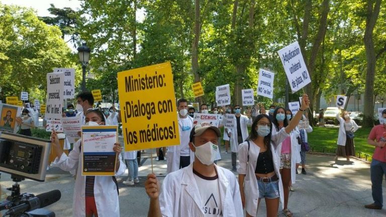 Los sindicatos médicos dejan convocada su huelga nacional para el 27 de octubre
