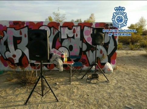 Desmantelan una 'rave' con más de 200 personas en un parque de Vicálvaro Desmantelan una 'rave' con más de 200 personas en un parque de Vicálvaro