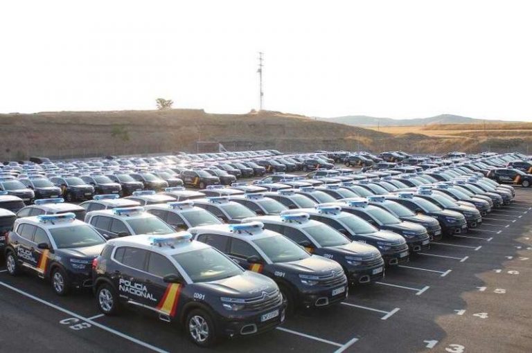 La Policía renueva su flota con más de 1.550 vehículos del Grupo PSA