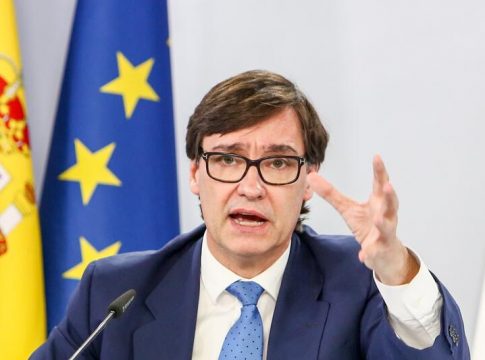 Illa avisa de que la segunda ola es ya Illa avisa de que la segunda ola es ya