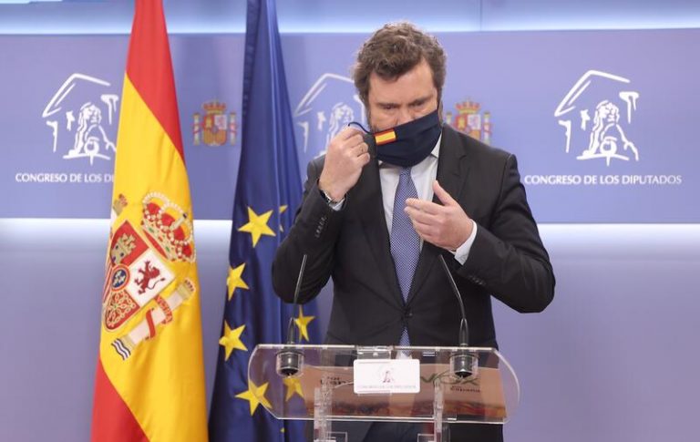 Vox, convencido de que PSOE y PP se repartirán los jueces con la reforma del CGPJ