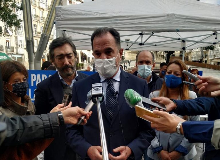 Iturgaiz dice que con la moción de censura 