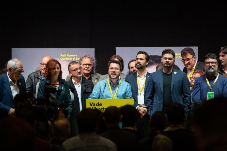 ERC ganaría las elecciones catalanas y el independentismo no llegaría al 50%, según el CEO