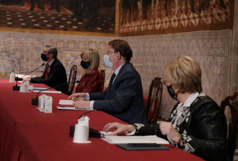 El toque de queda en Valencia entra en vigor a las 01.00 horas de esta madrugada