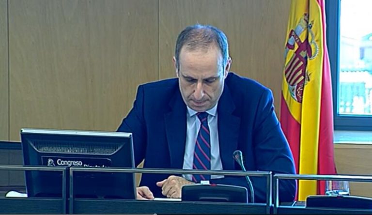 El FROB considera salir de Bankia tras su fusión con CaixaBank, mediante ventas graduales