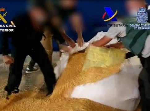 Intervenida más de una tonelada de cocaína en sacos de maíz Intervenida más de una tonelada de cocaína en sacos de maíz