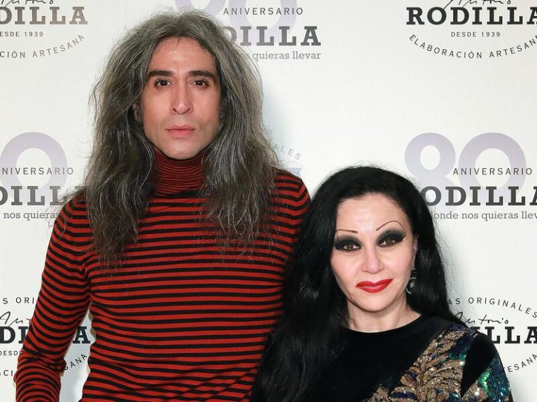 Mario Vaquerizo, muy enfadado, denuncia que le han suplantado la identidad en Twitter