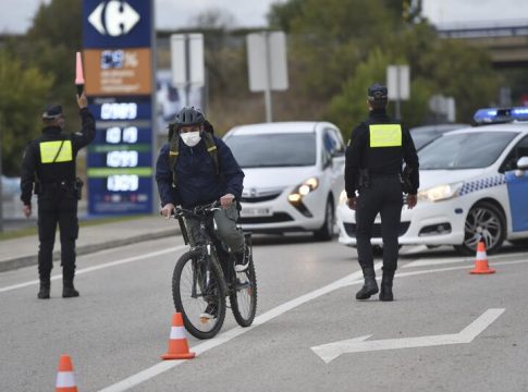 Extremadura y las islas, únicas CCAA que no aplican el cierre perimetral